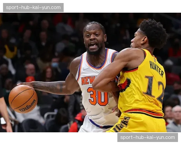 奥孔古膝盖伤情影响移动能力 老鹰换防策略需调整